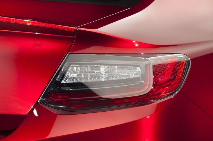  Honda Accord Coupe Concept 2013 года  (фото 14 из 15)